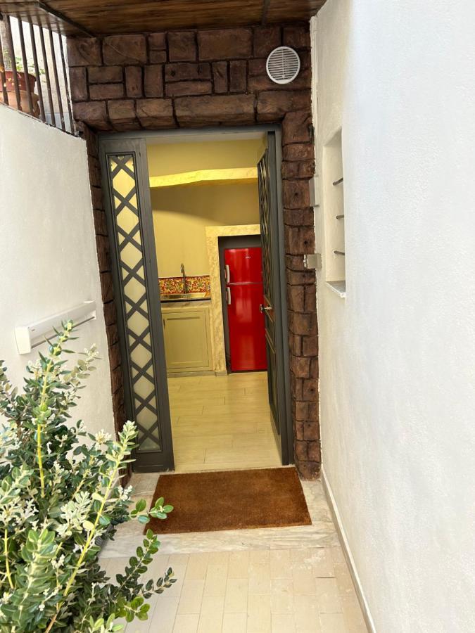 San Julian House * Catania
