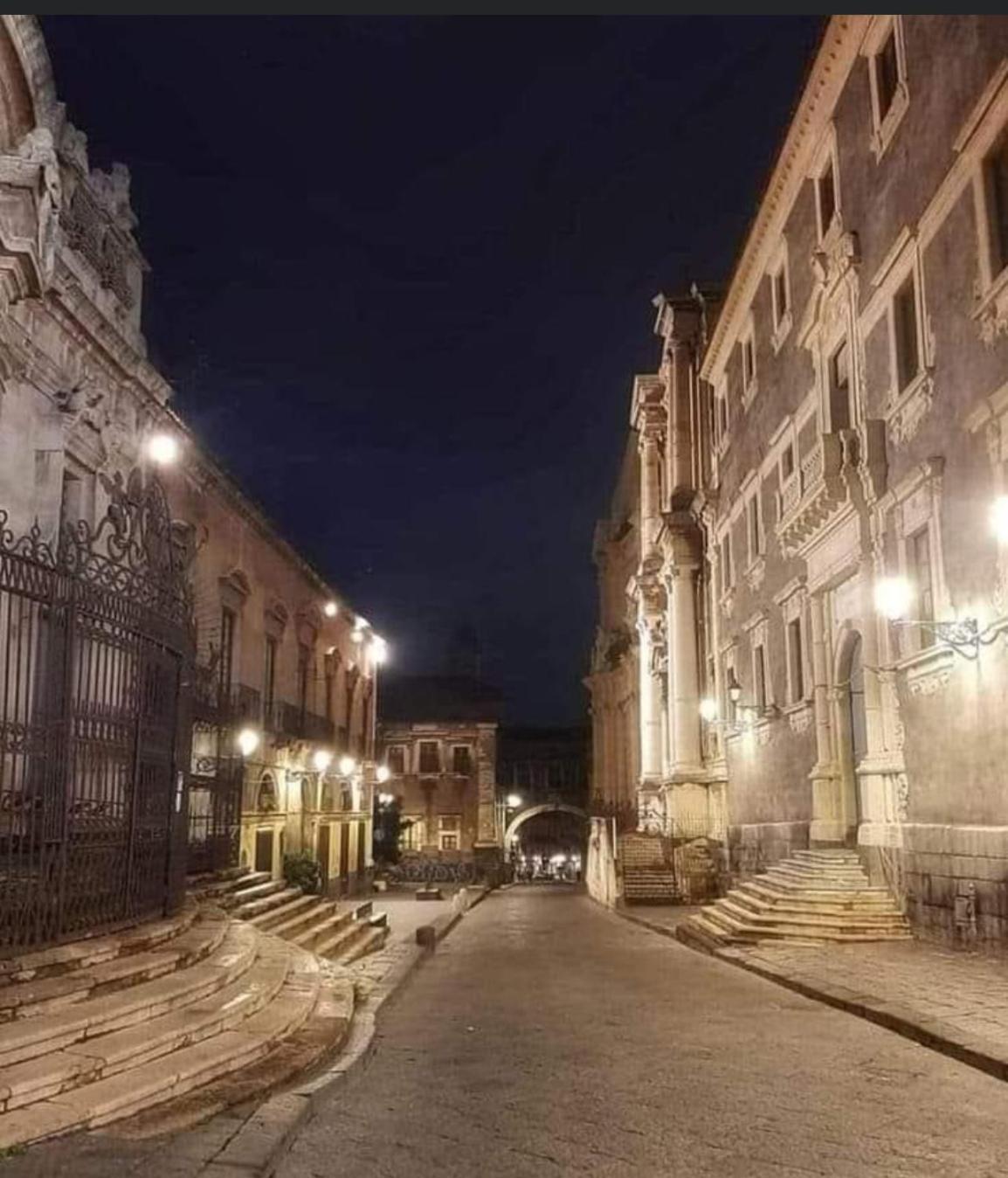 San Julian House * Catania